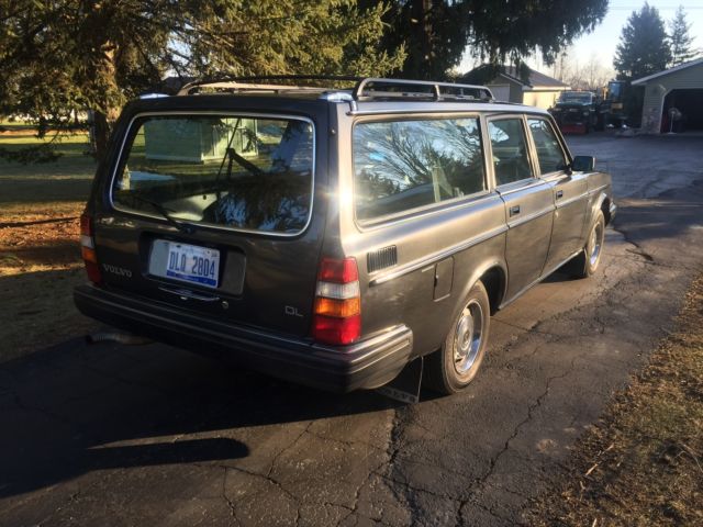 1985 Volvo 245 DL - photo 2