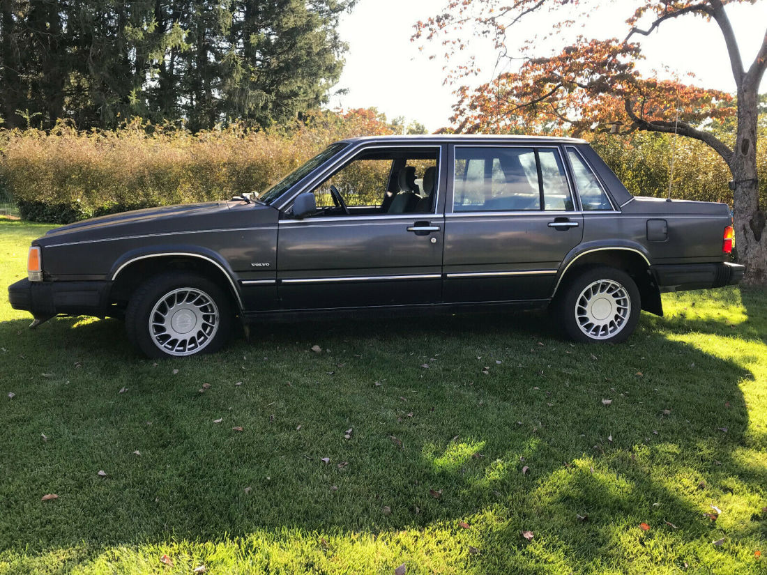 1985 Volvo 740 GLE - photo 2