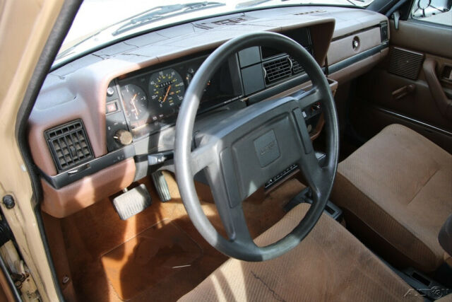 1985 Volvo GL - photo 10