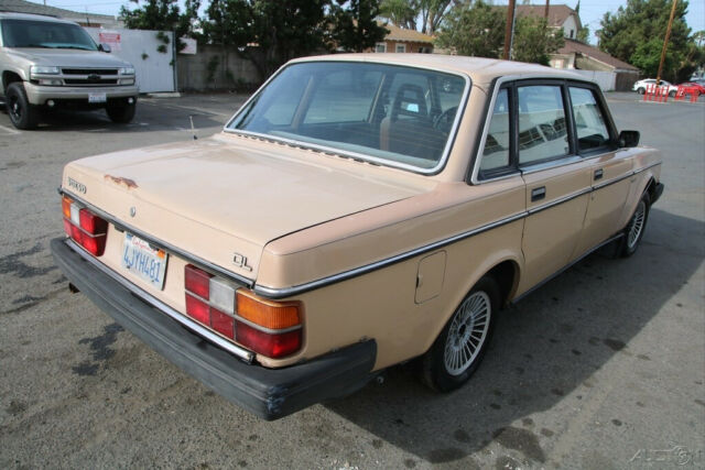1985 Volvo GL - photo 4
