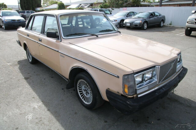 1985 Volvo GL - photo 6
