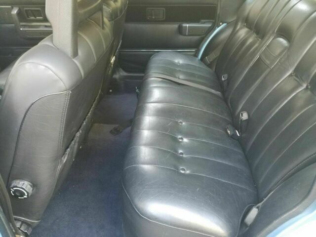1985 Volvo 240 - photo 11