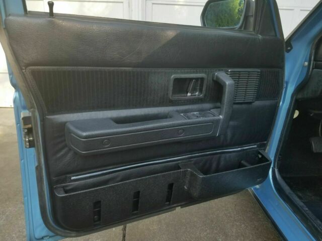 1985 Volvo 240 - photo 8