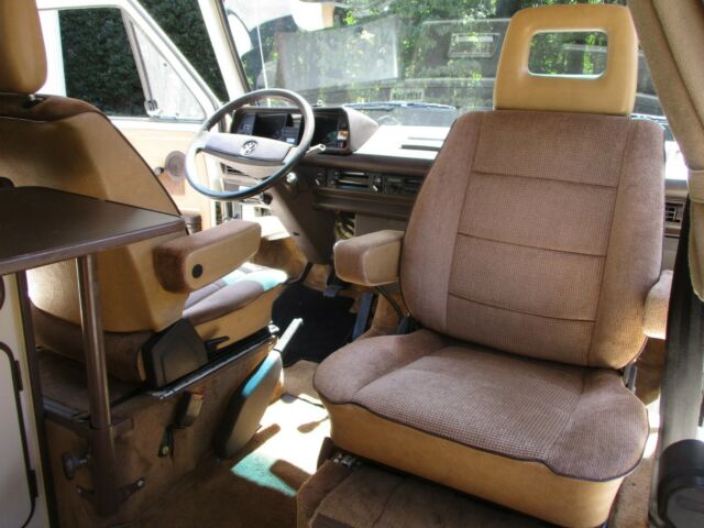 1985 Volkswagen Bus/Vanagon - photo 10