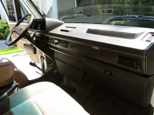 1985 Volkswagen Bus/Vanagon - photo 8