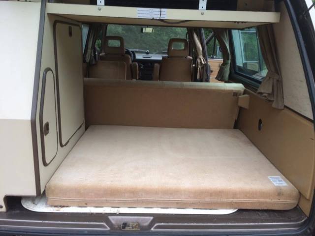 1985 Volkswagen Bus/Vanagon 4 speed standard - photo 5