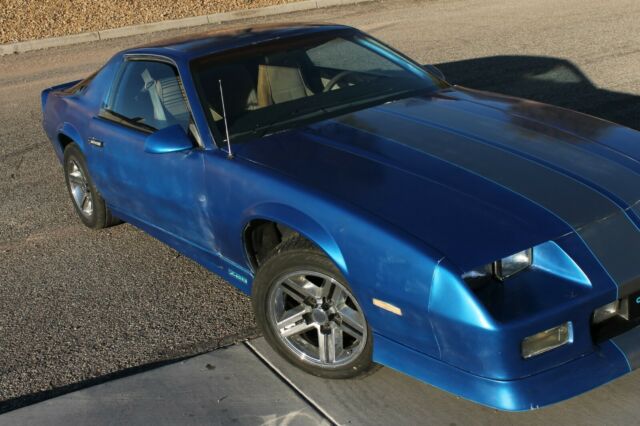 1985 Chevrolet Camaro Z28 - photo 3