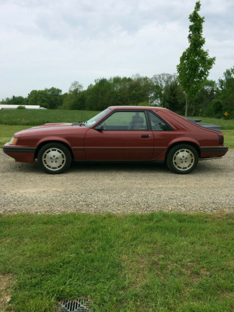 1985 Ford Mustang - photo 7