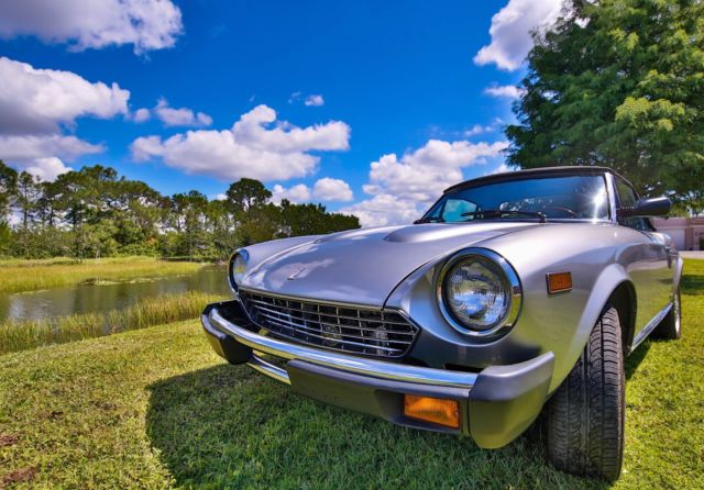 1985 Fiat 124 Spider - photo 2