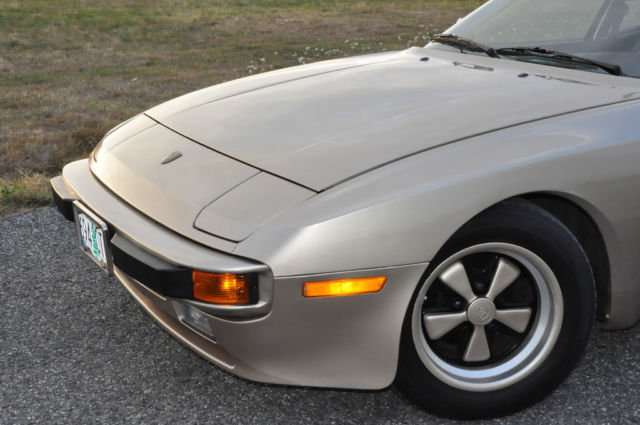 1985 Porsche 944 - photo 3