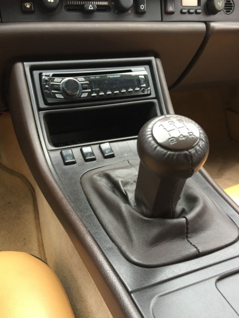 1985 Porsche 944 944 - photo 3