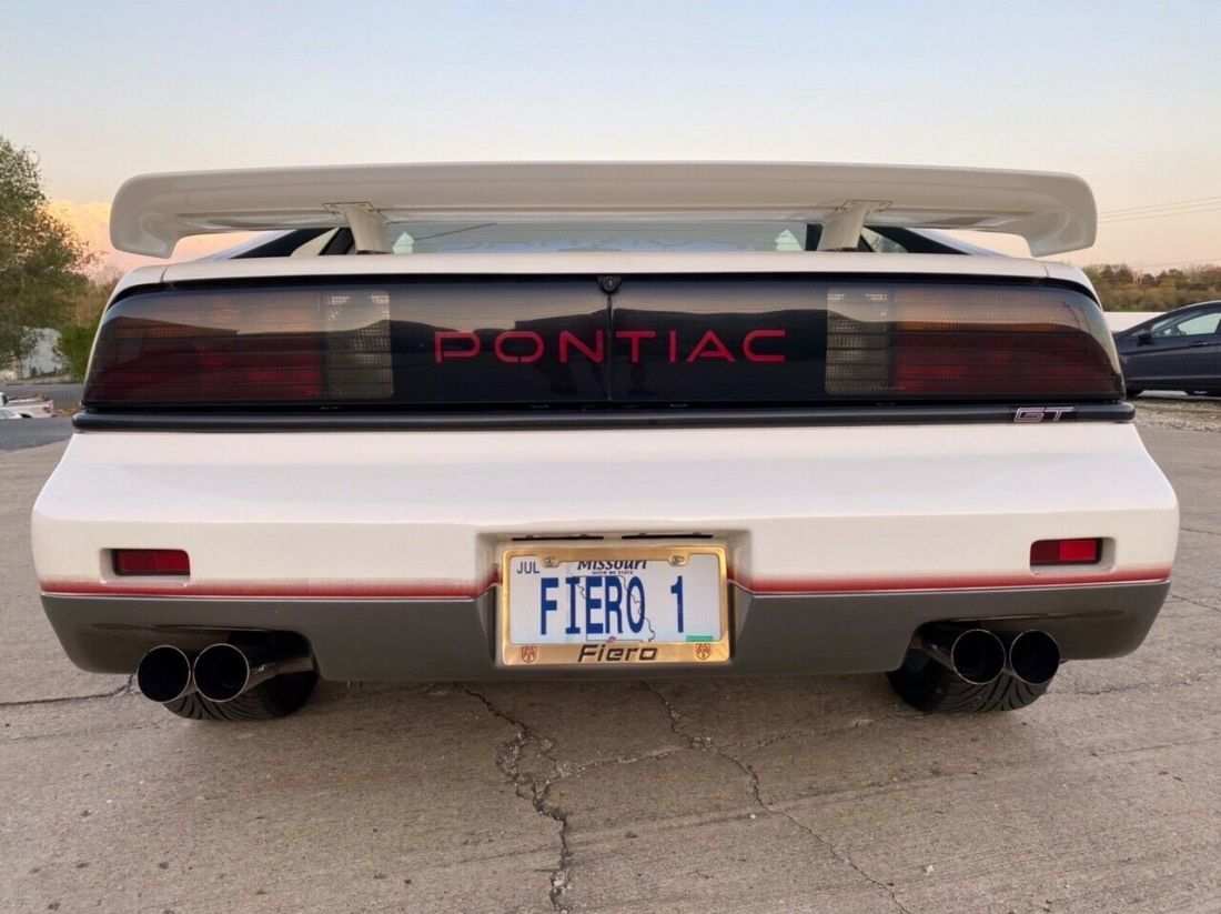1986 Pontiac Fiero GT - photo 4