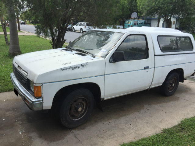1986 Nissan Other Pickups SHORT BED - photo 2