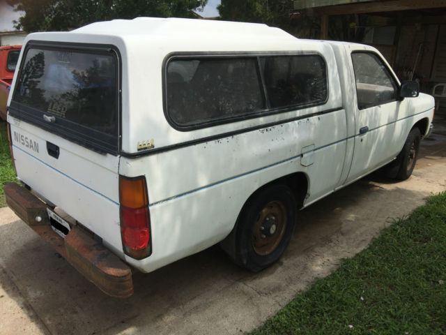 1986 Nissan Other Pickups SHORT BED - photo 4