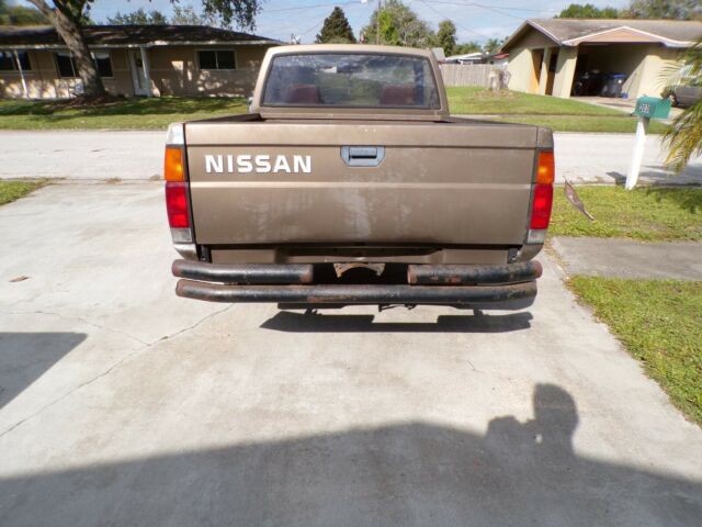 1987 Nissan Other Pickups - photo 3