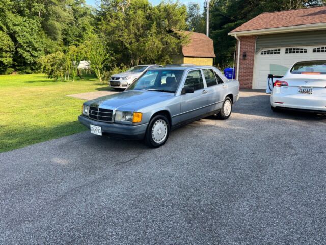 1986 Mercedes-Benz 190-Series - photo 8