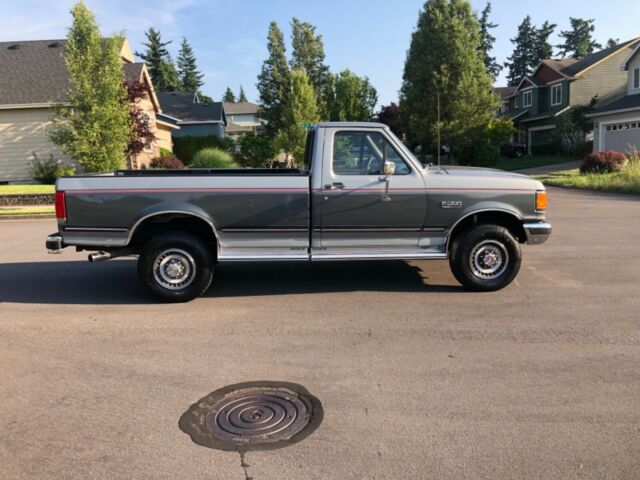 1989 Ford F-250 1989 Ford F-250 4x4 XLT Lariat Low miles 84.k - photo 11