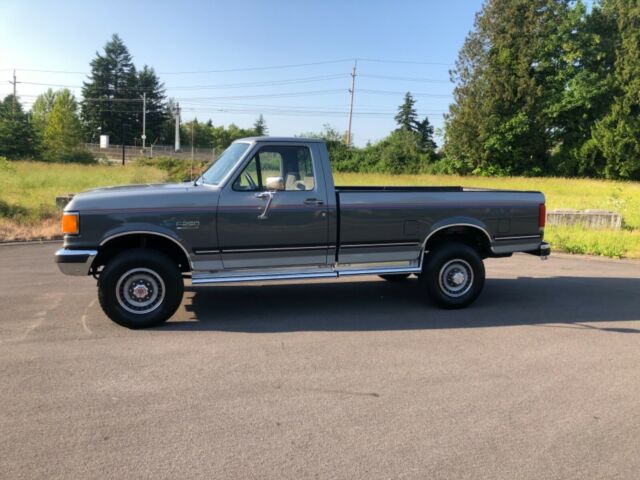 1989 Ford F-250 1989 Ford F-250 4x4 XLT Lariat Low miles 84.k - photo 2