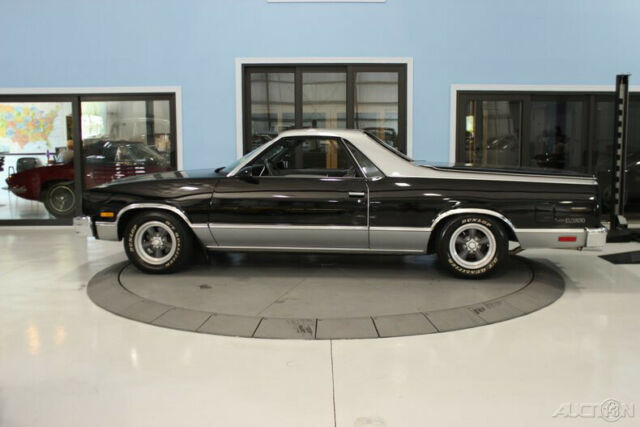 1986 Chevrolet El Camino 2dr Pickup SS - photo 2