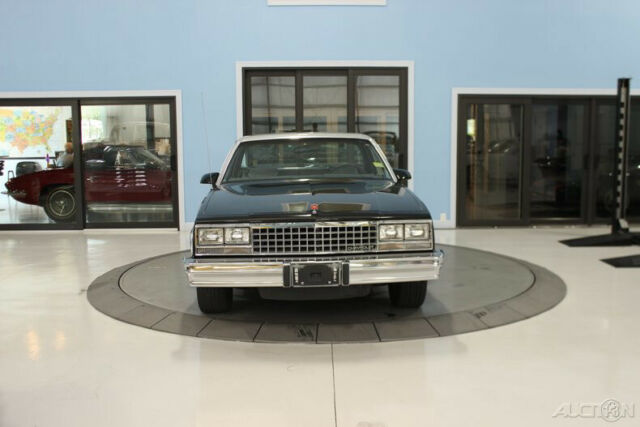 1986 Chevrolet El Camino 2dr Pickup SS - photo 8