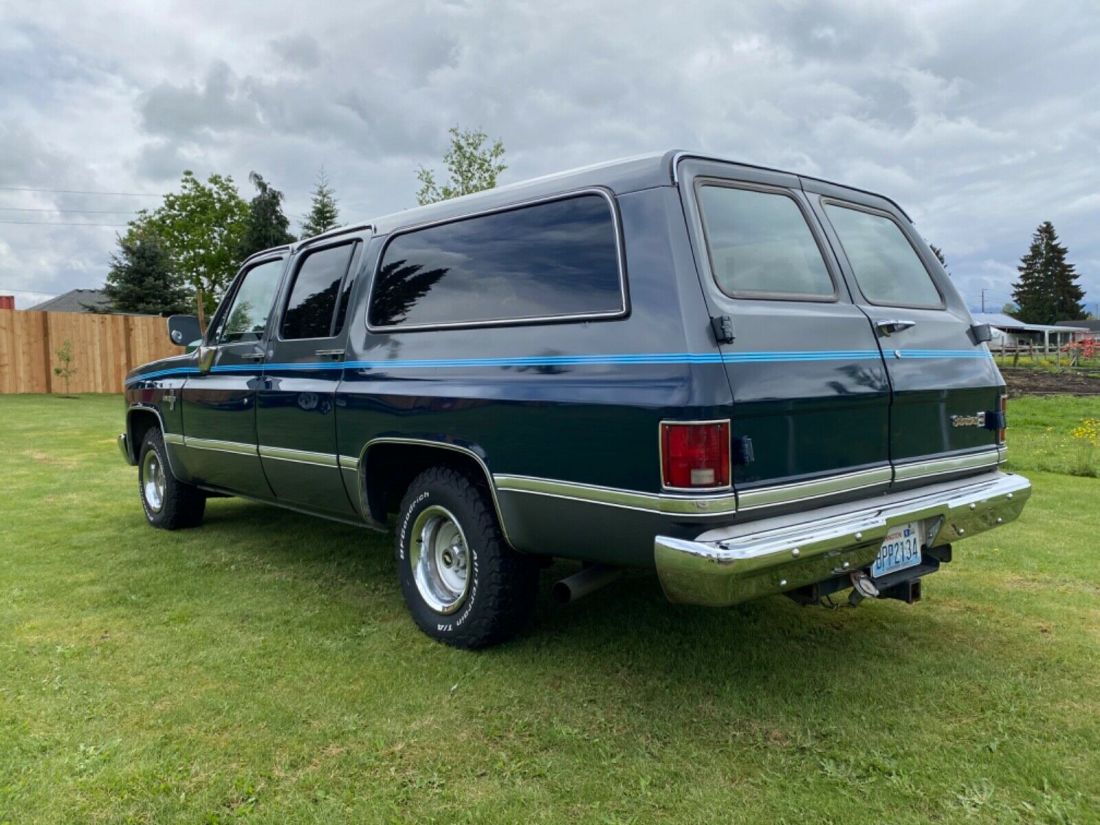 1986 Chevrolet Suburban - photo 12