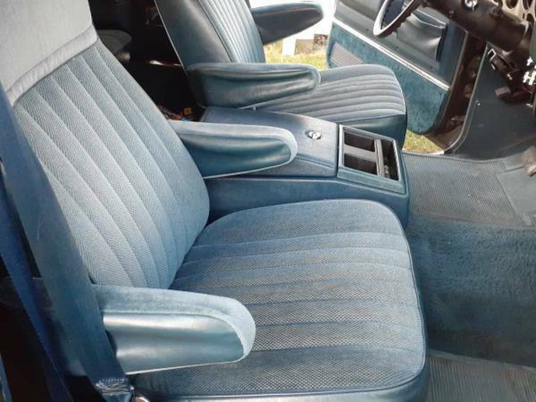 1986 Chevrolet Suburban - photo 5