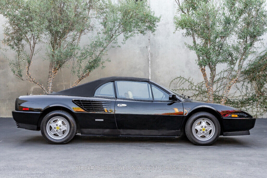 1986 Ferrari Mondial 3.2 Cabriolet - photo 10