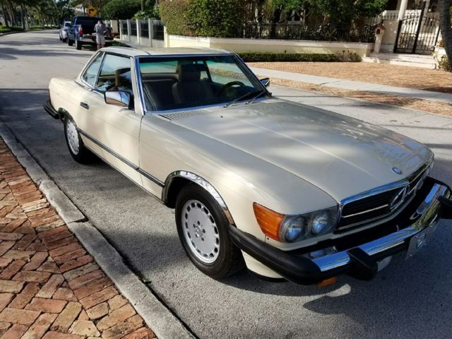 1986 Mercedes-Benz SL-Class SL 560 - photo 4