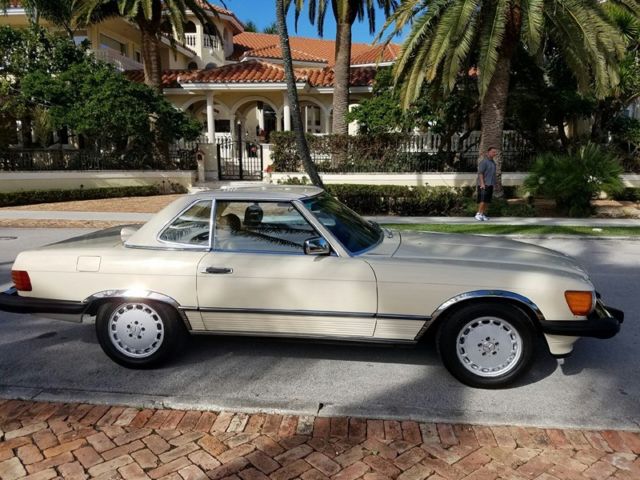 1986 Mercedes-Benz SL-Class SL 560 - photo 8