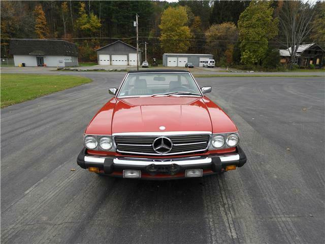 1986 560SL excellent condition NO RESERVE!!!! clean car fax. super clean car. 1986 Mercedes-Benz 500-Series 560 SL 2dr Convertible