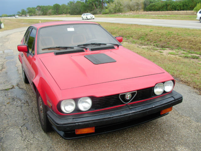 1986 Alfa Romeo gtv-6 - photo 2