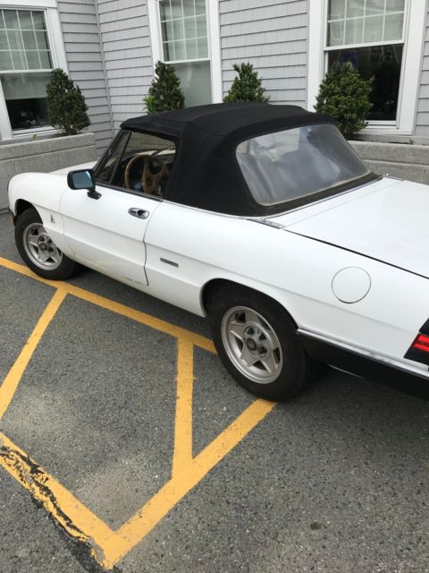 1986 Alfa Romeo Spider convertible - photo 11