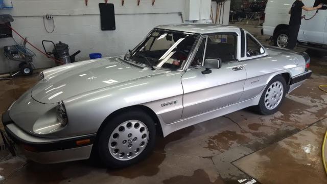 1986 Alfa Romeo Spider Quadrifoglio -"Only 7600 original miles" 1986 Alfa Romeo Spider Quadrifoglio