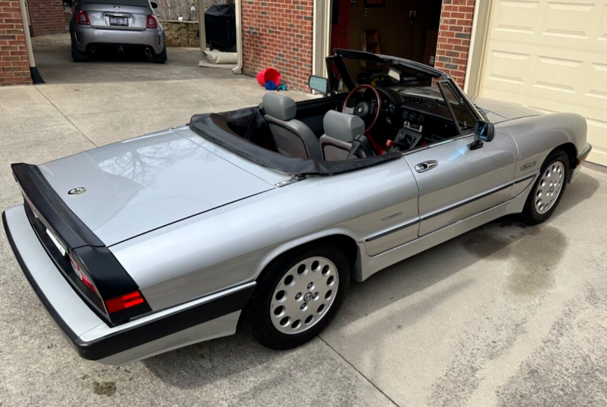 1986 Alfa Romeo Spider Quadrifoglio - photo 3