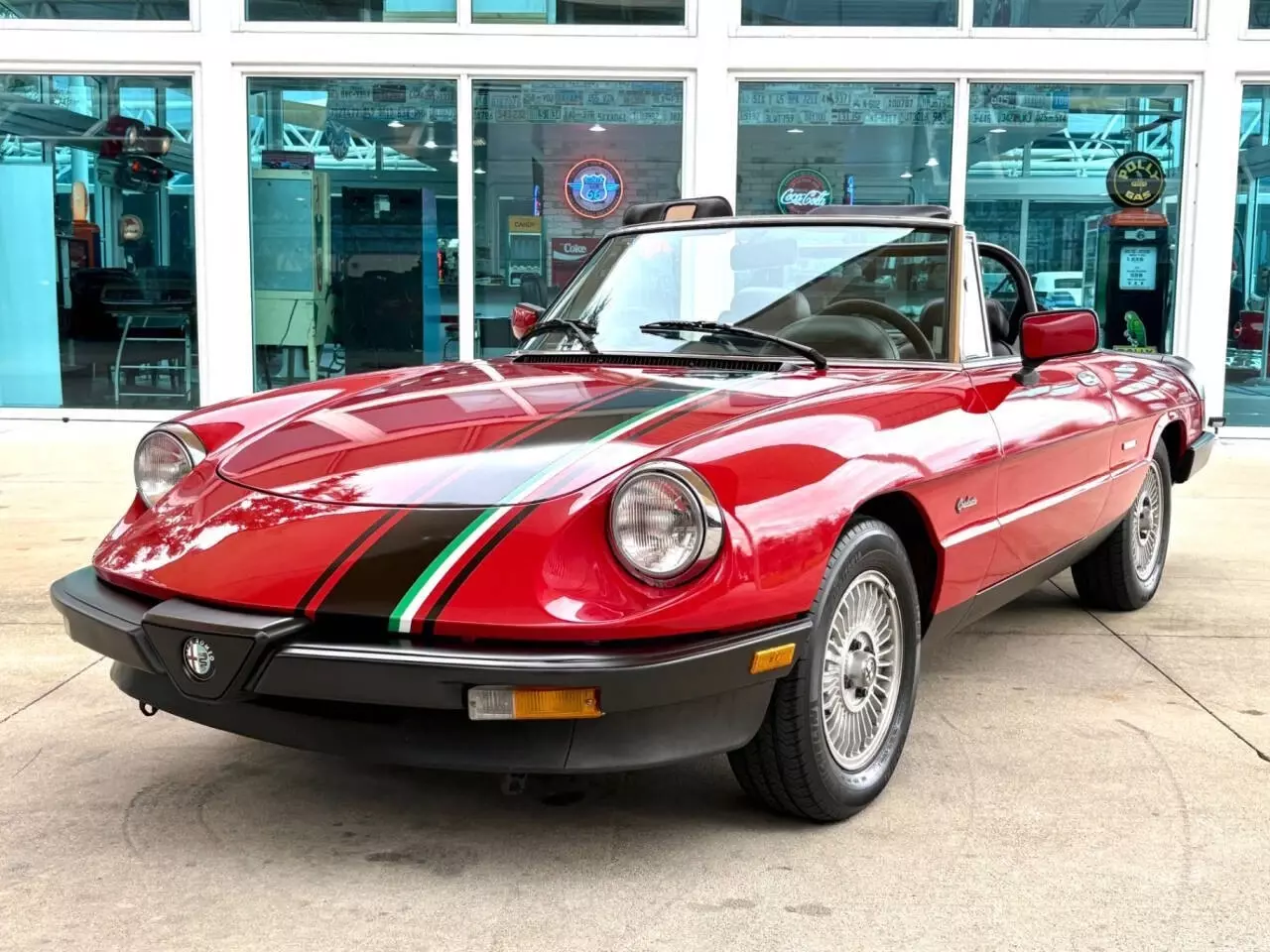 1986 Alfa Romeo Spider Veloce 2dr Convertible 1986 Alfa Romeo Spider Veloce 2dr Convertible
