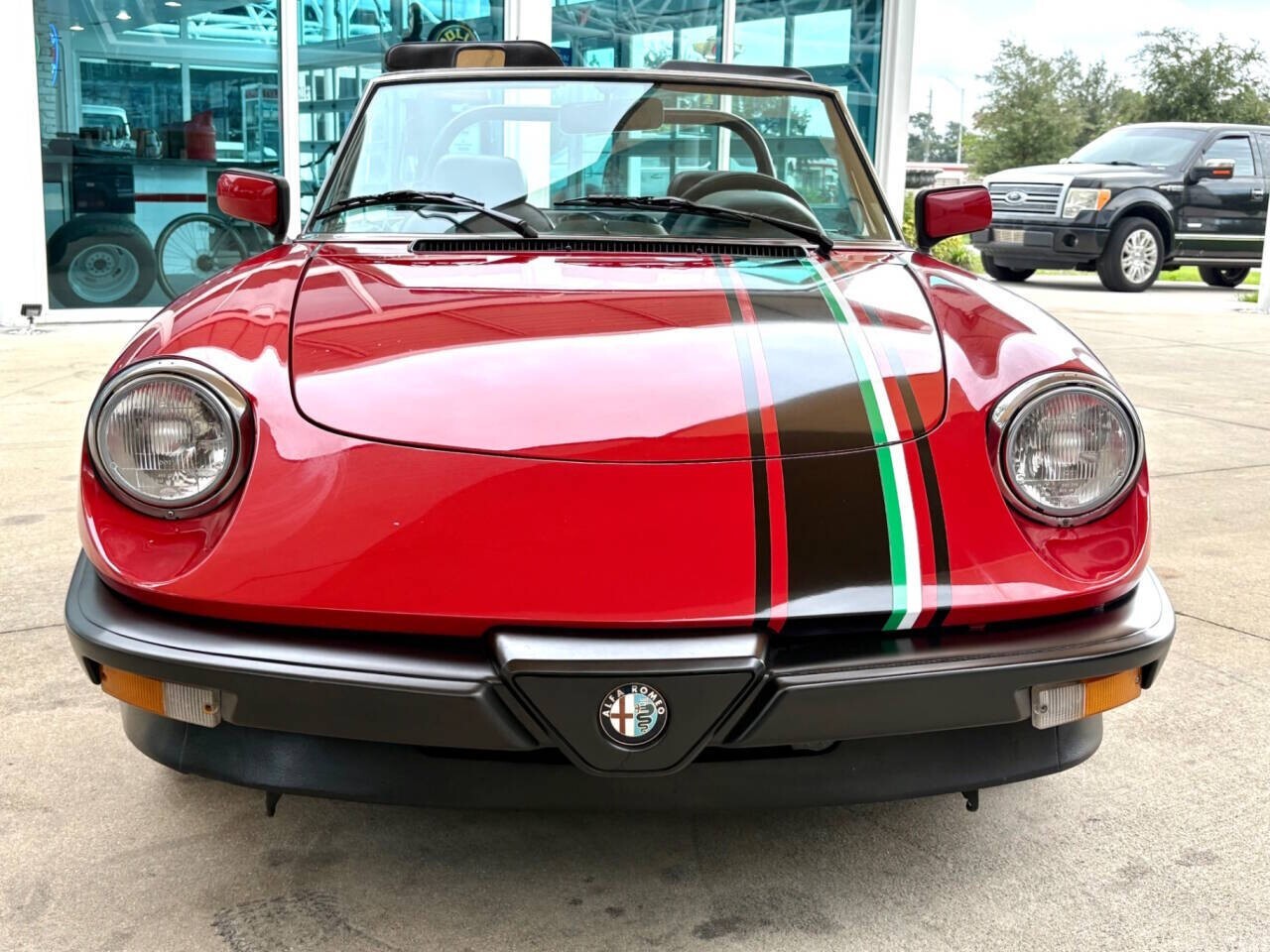 1986 Alfa Romeo Spider Veloce 2dr Convertible - photo 2