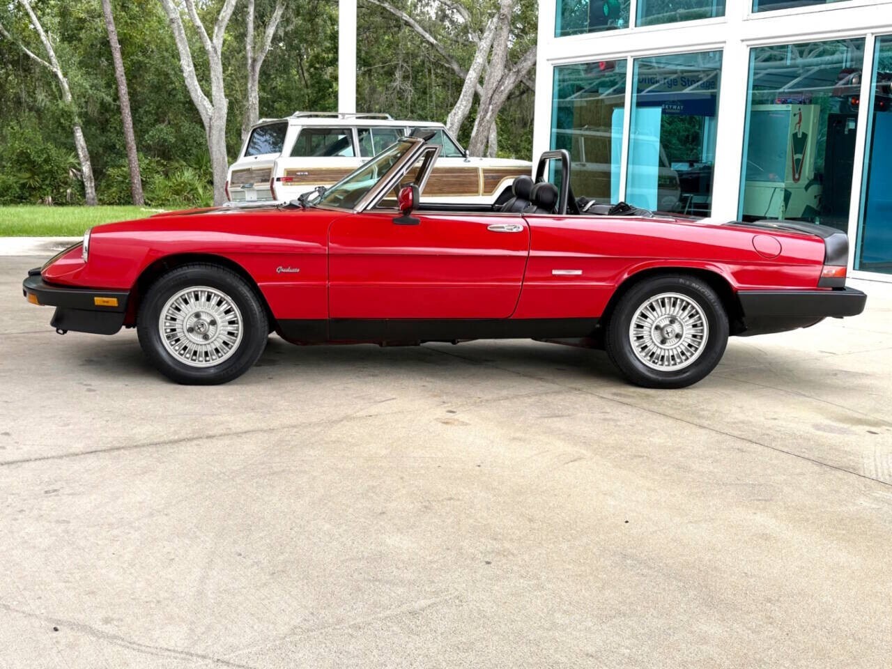 1986 Alfa Romeo Spider Veloce 2dr Convertible - photo 9