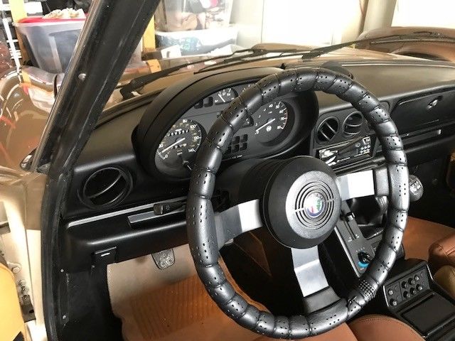 1986 Alfa Romeo Spider Veloce Two Door - photo 10