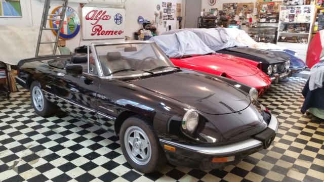 1986 Alfa Romeo Spider CONVERTIBLE