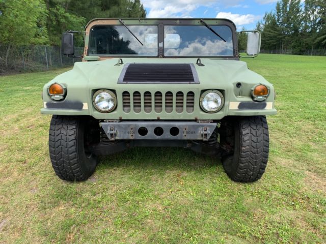 1986 AM General M-998 Hummer H1 - photo 2