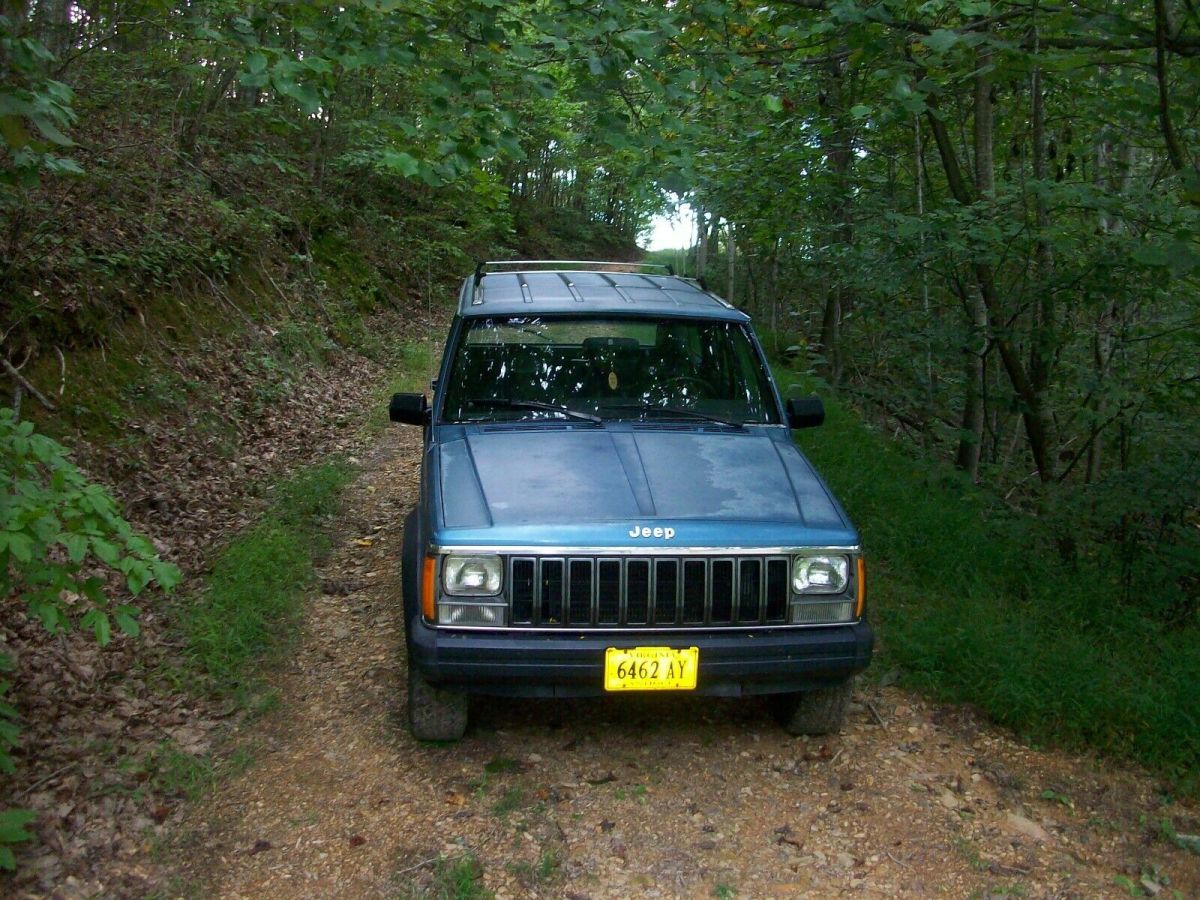 1986 Jeep Cherokee - photo 5