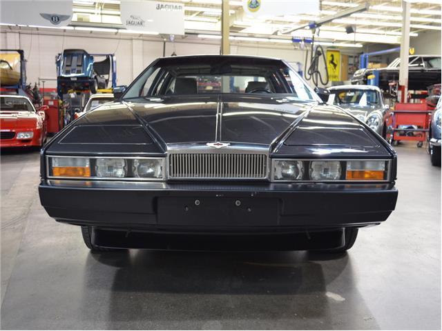 1986 Aston Martin Lagonda Series 3 - photo 2