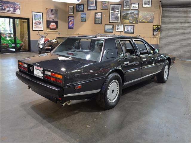 1986 Aston Martin Lagonda Series 3 - photo 8