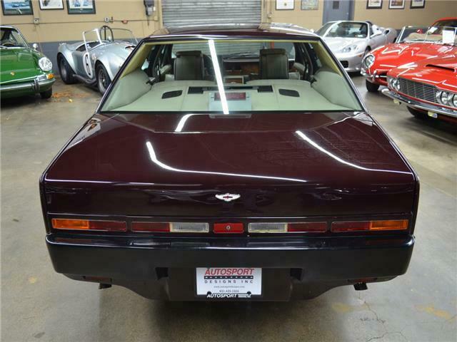 1986 Aston Martin Lagonda Series 4 - photo 7