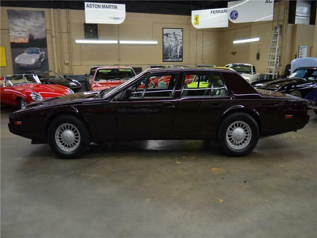 1986 Aston Martin Lagonda Series 4 - photo 9