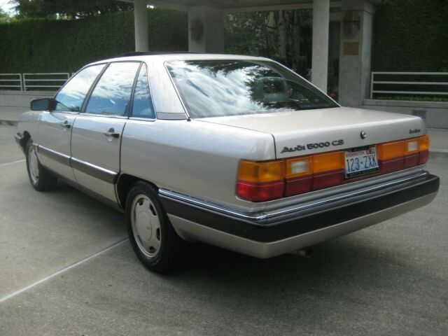 1986 Audi 5000 CS Turbo Front Wheel Drive - RARE type 44 - photo 10
