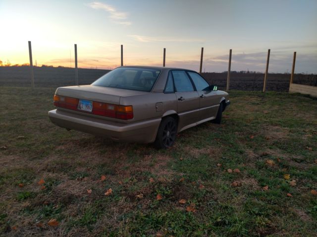1986 Audi Other sedan - photo 2
