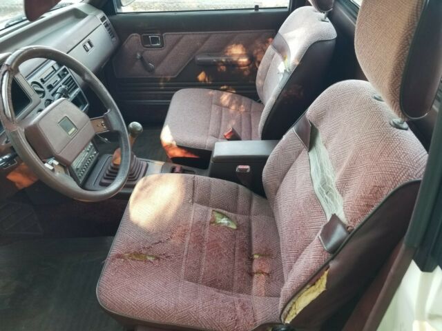1986 Mazda B-Series Pickups LX - photo 11