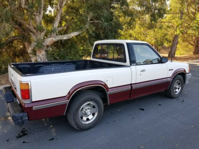 1986 Mazda B-Series Pickups LX - photo 7