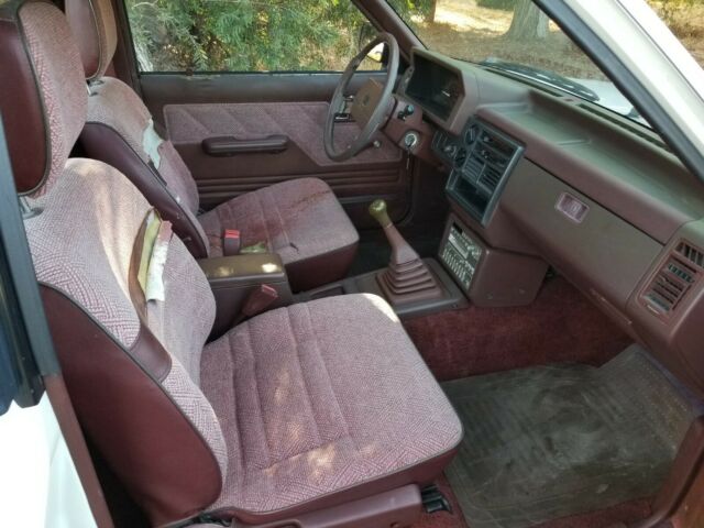 1986 Mazda B-Series Pickups LX - photo 8